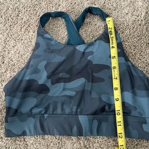 Fabletics Teal and Navy Camo Sports Bra
